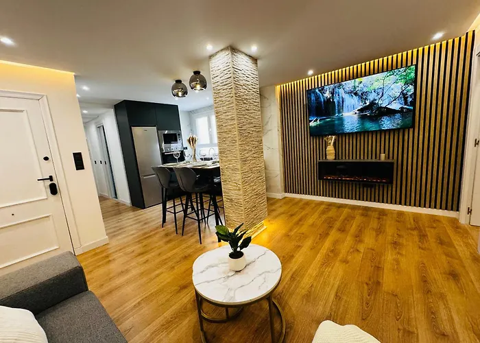 La Plaza Del Pilar Апартаменты *